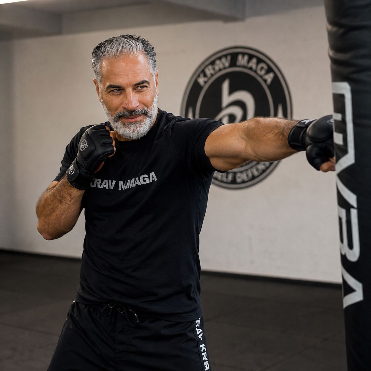Adel Lahlou à l'entraînement de krav maga
